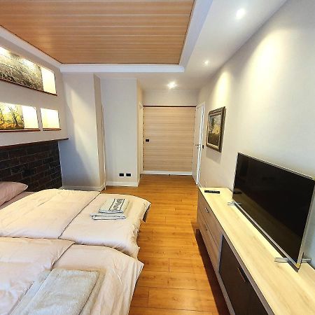 Centerscape - Studio By Dion Apartment Tirana Exterior photo